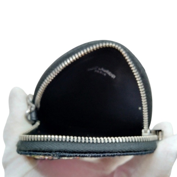 ✨🛍️ Saint Laurent Rare Glitter and Diamond Embroidered Key Pouch Bag Charm - Picture 5 of 8